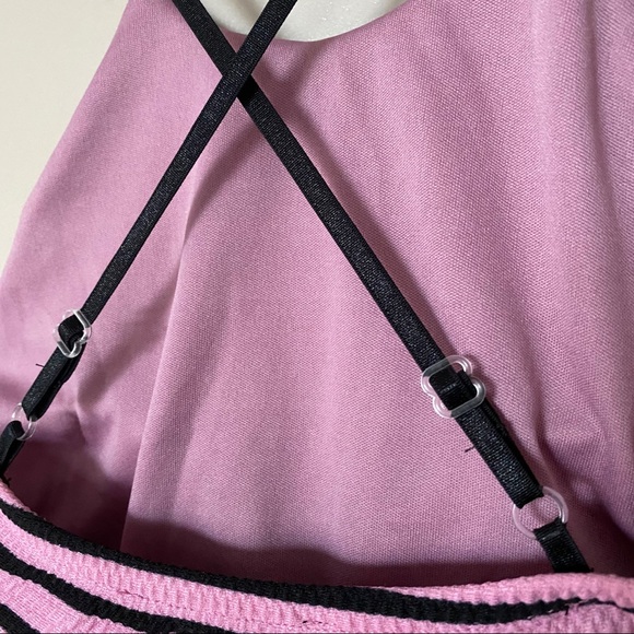 Pink cropped top - Picture 3 of 3